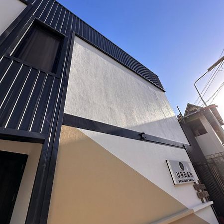 都市精品酒店 Balabag  外观 照片